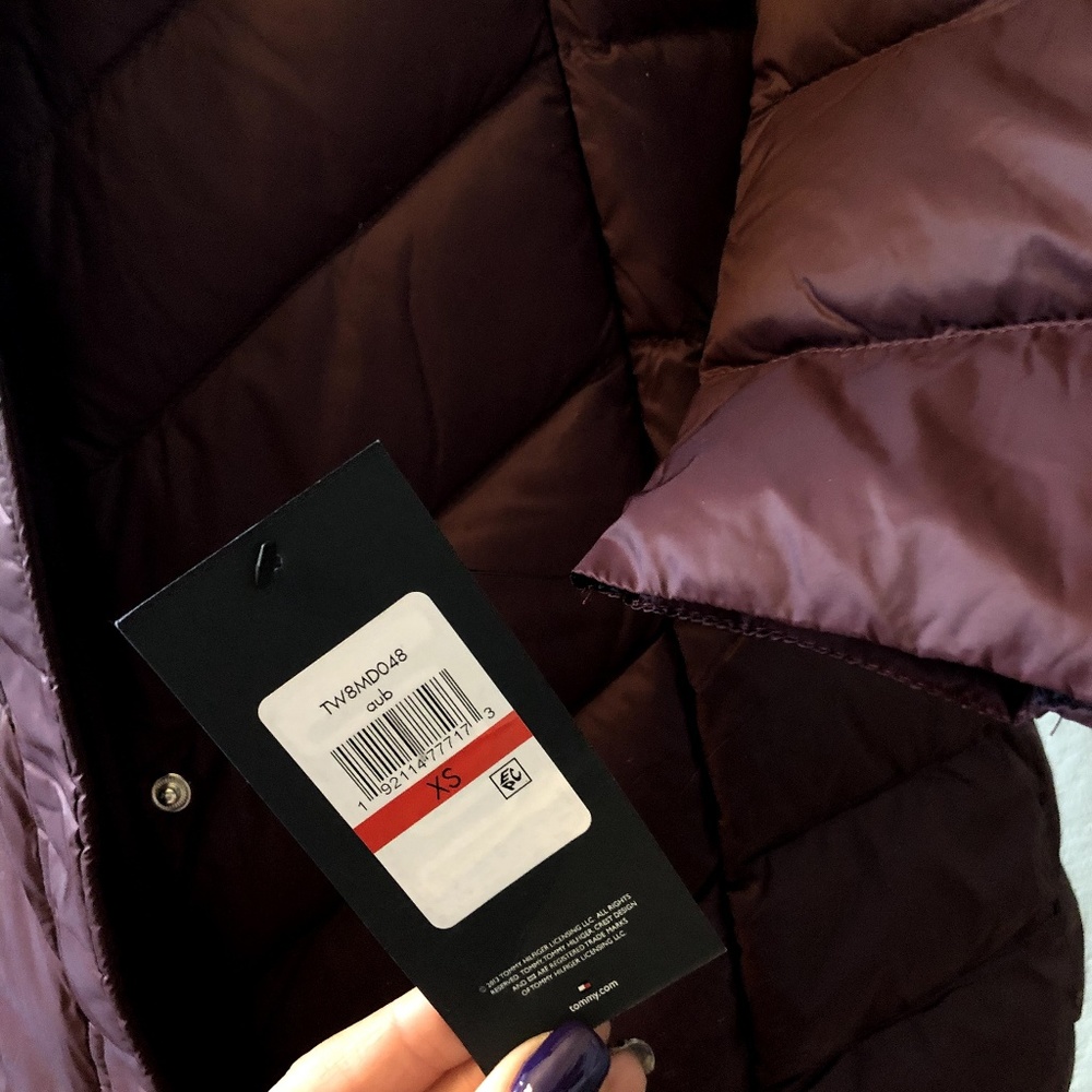 NWT Tommy Hilfiger 3° Packable Down Coat - Picture 8 of 8